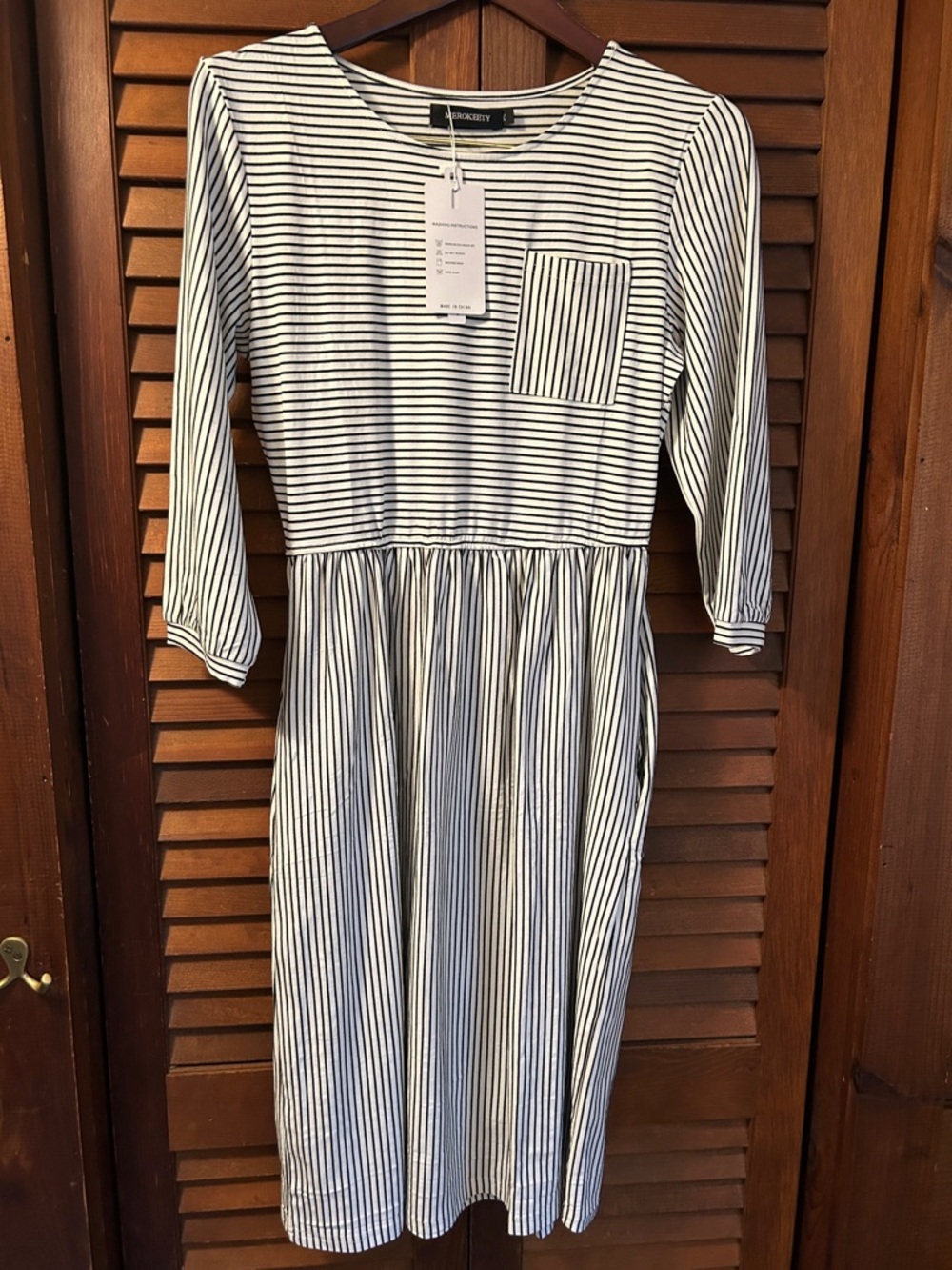 Market Striped Mid-Sleeve Casual Midi Dress in Black and White NWT